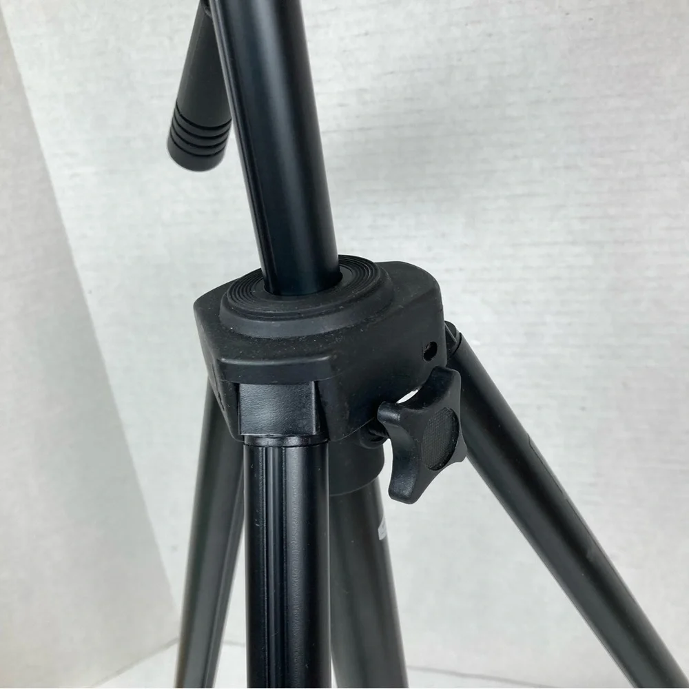 Sakar TR-2L Camera Tripod Black.